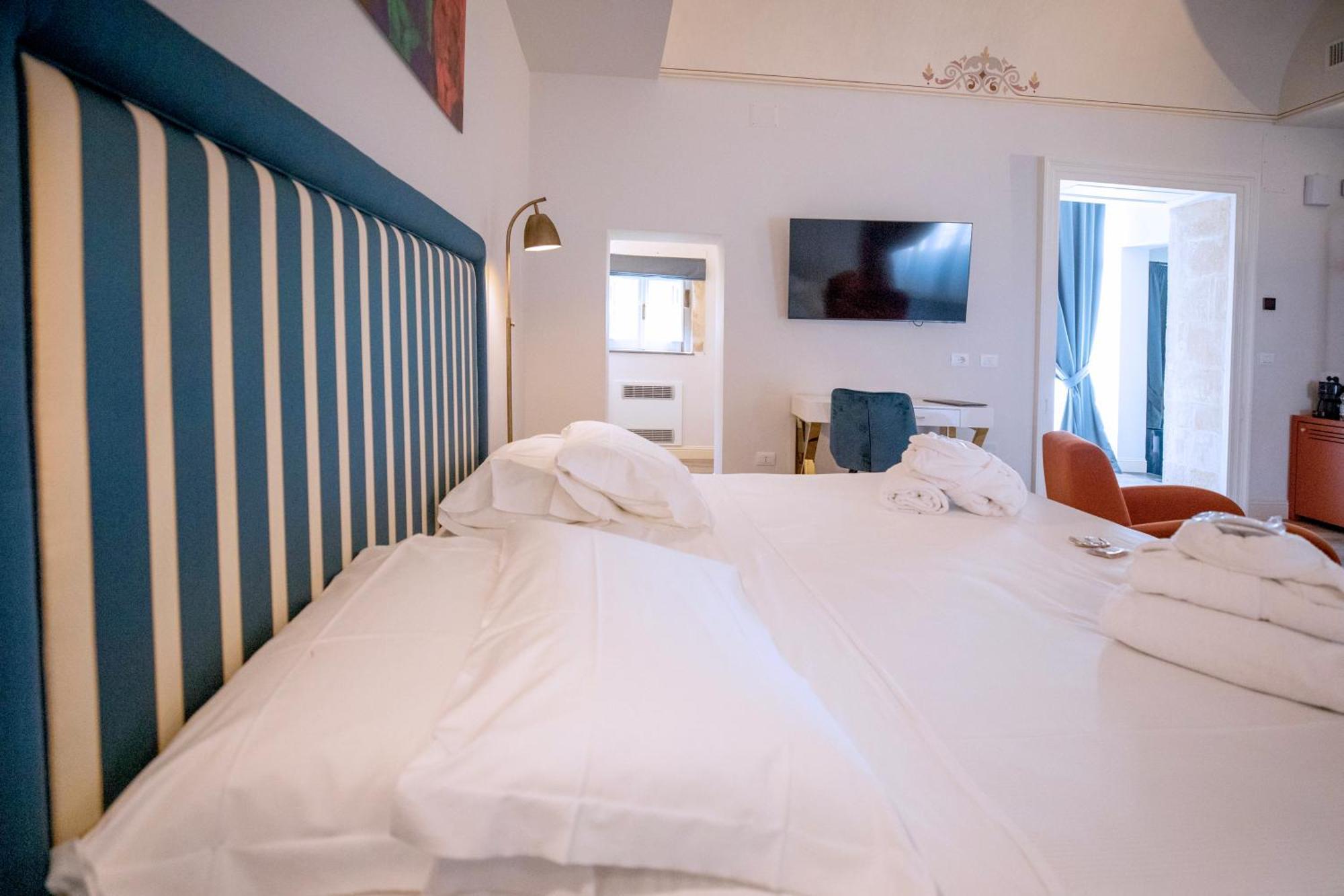 Lanterne Magiche Ortigia Suites Сиракузы Экстерьер фото